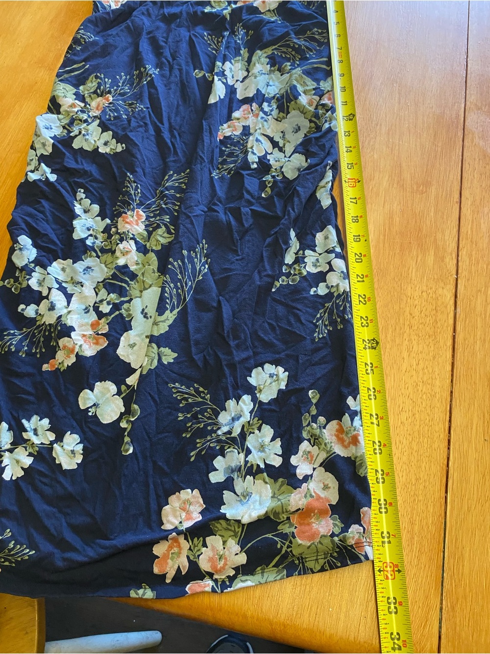 Isabel Maternity by Ingrid & Isabel Navy Floral Scoop-Neck Maternity Midi Dress - Picture 2 of 4